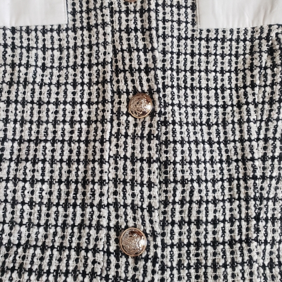 Shein Contrast Trim Tweet Romper - Picture 5 of 6